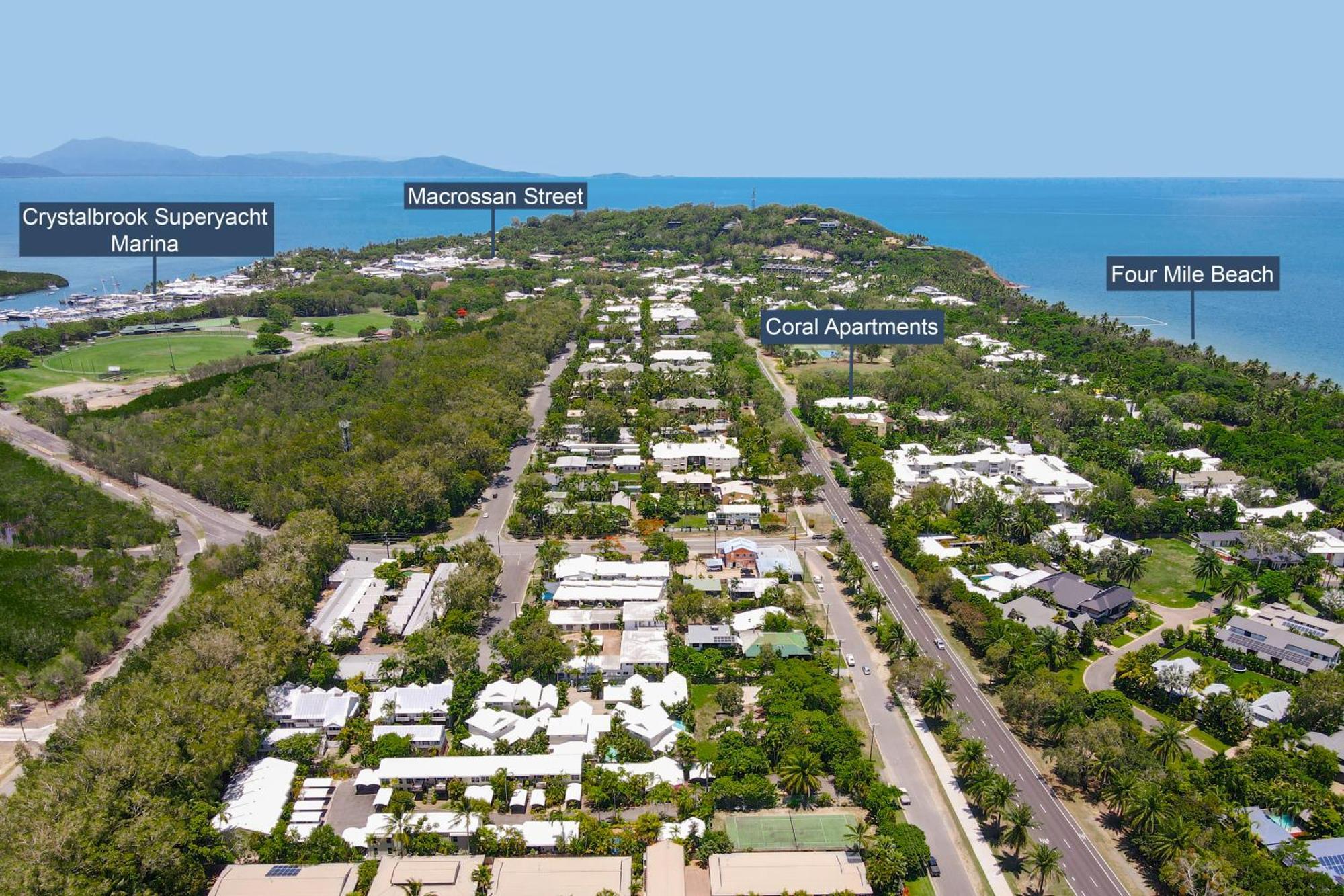 Coral Apartments Port Douglas Exterior photo